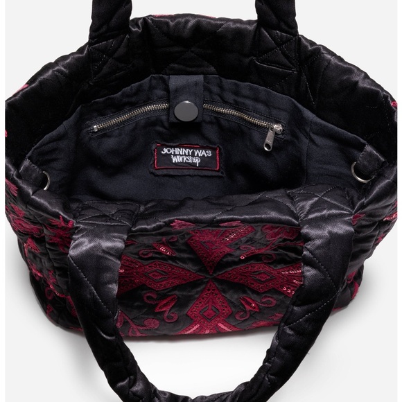 JOHNNY WAS QUILTED TOTE BAG - Picture 4 of 5